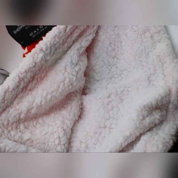 New NFL Cleavland Browns Helmet Reindeer Super Soft Sherpa Backed Bed Blanket - Picture 7 of 9